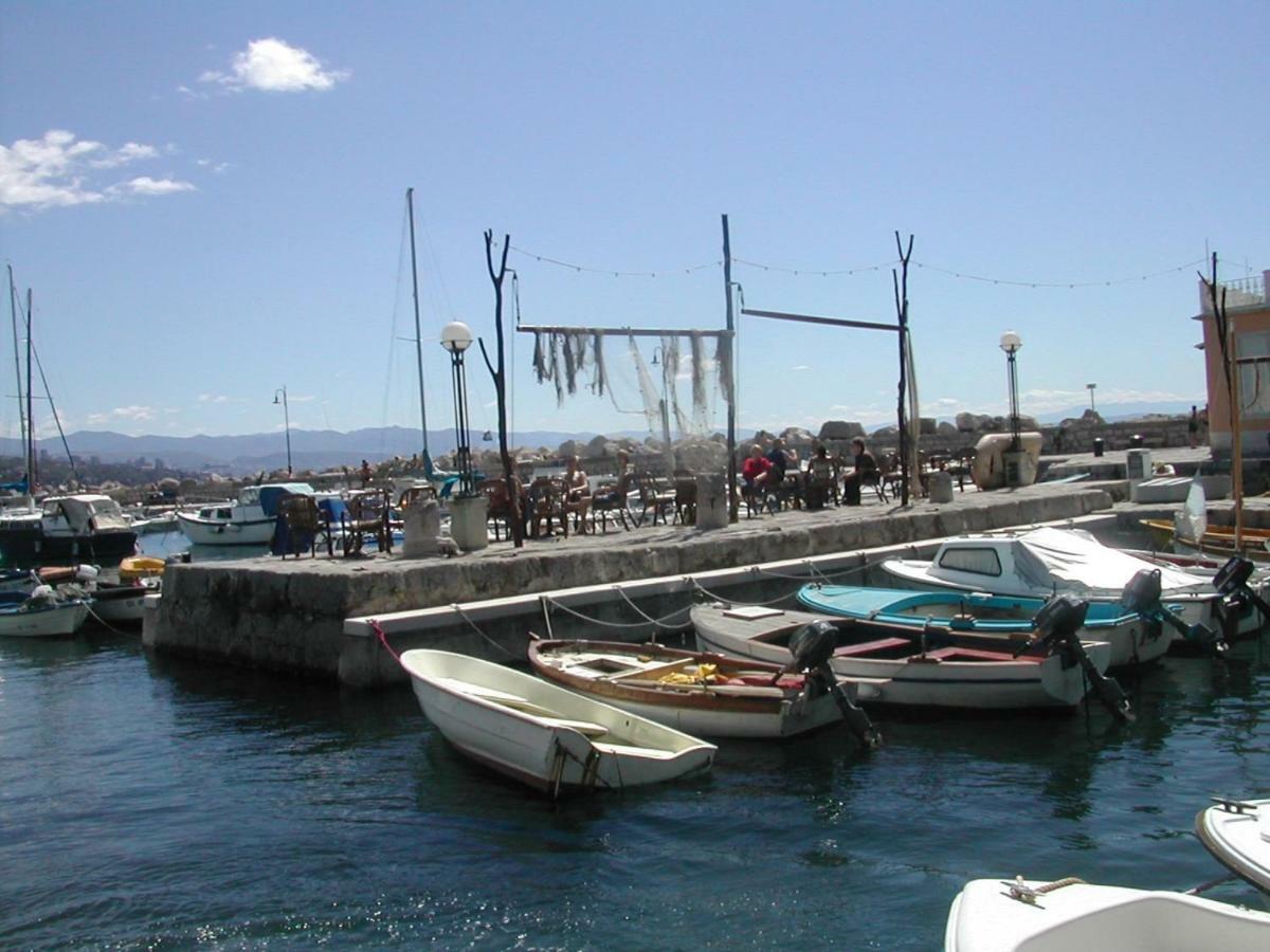 Studio Biba Volosko Opatija Bagian luar foto